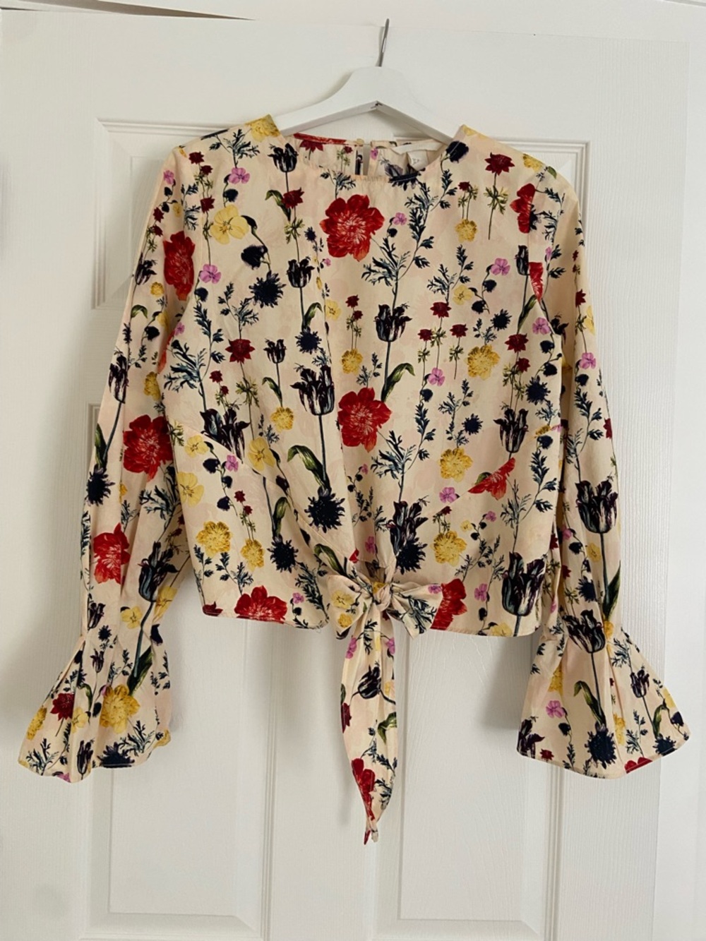 H&M Cream Floral Tie-Front Long Sleeve Blouse with Red & Yellow Flowers